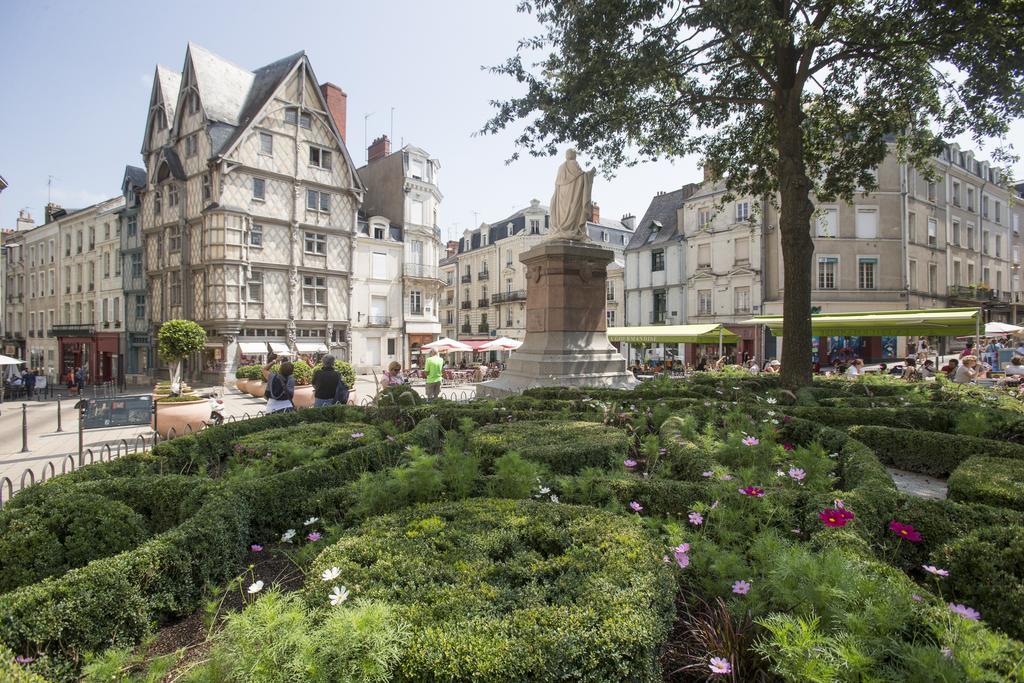 Kyriad Angers Ouest Бокузе Экстерьер фото